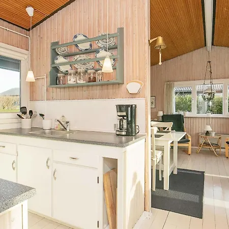 Two-bedroom Holiday In Faaborg 1